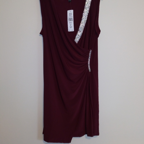Dressy Sleeveless Embellished Sheath Dress - Picture 3 of 7